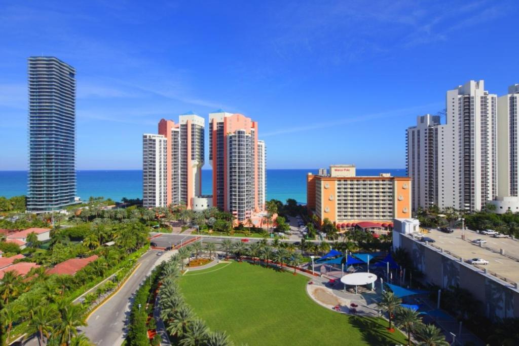 Ocean Reserve Luxury Condos Across From Sunny Isles Beach Μαϊάμι Μπιτς Εξωτερικό φωτογραφία