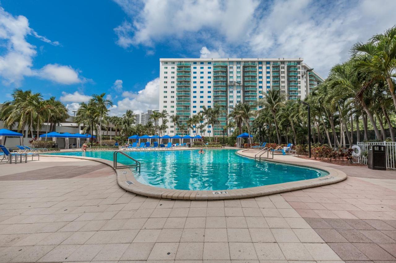 Ocean Reserve Luxury Condos Across From Sunny Isles Beach Μαϊάμι Μπιτς Εξωτερικό φωτογραφία