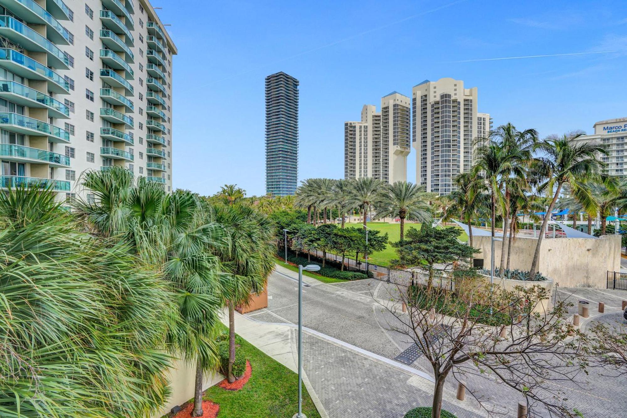 Ocean Reserve Luxury Condos Across From Sunny Isles Beach Μαϊάμι Μπιτς Εξωτερικό φωτογραφία