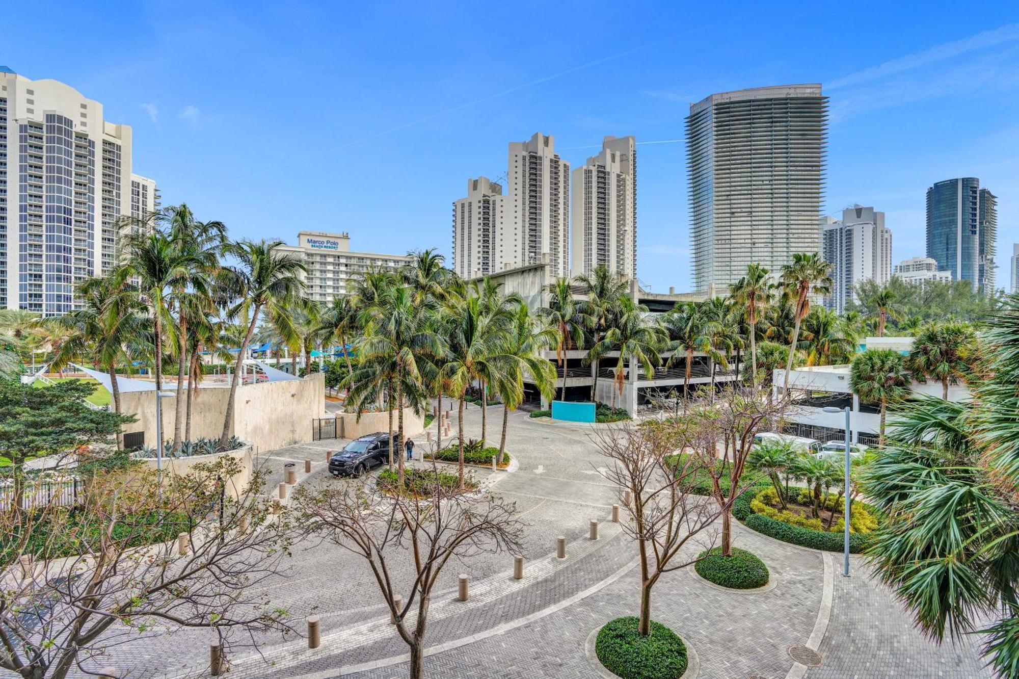 Ocean Reserve Luxury Condos Across From Sunny Isles Beach Μαϊάμι Μπιτς Εξωτερικό φωτογραφία