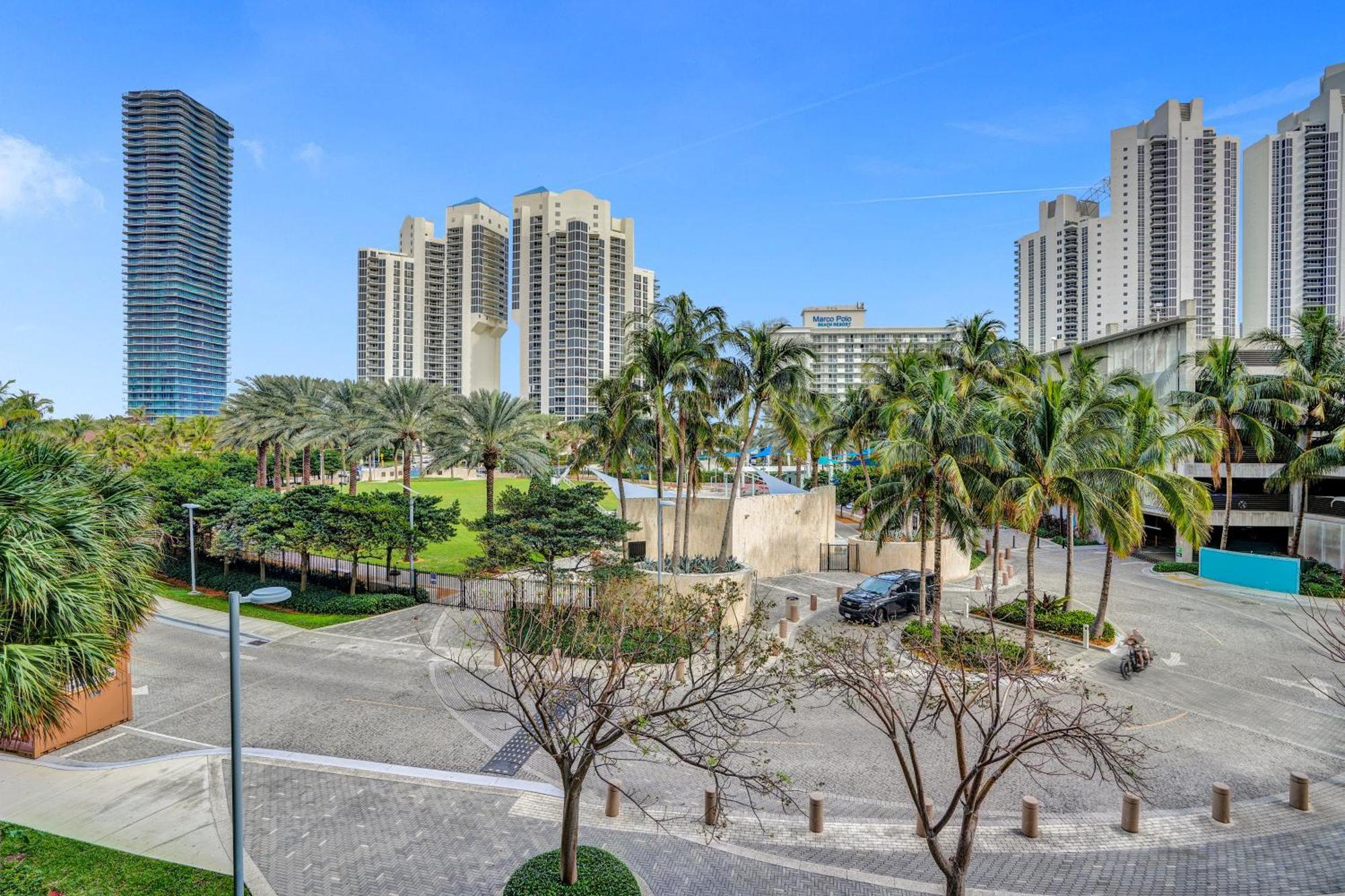 Ocean Reserve Luxury Condos Across From Sunny Isles Beach Μαϊάμι Μπιτς Εξωτερικό φωτογραφία