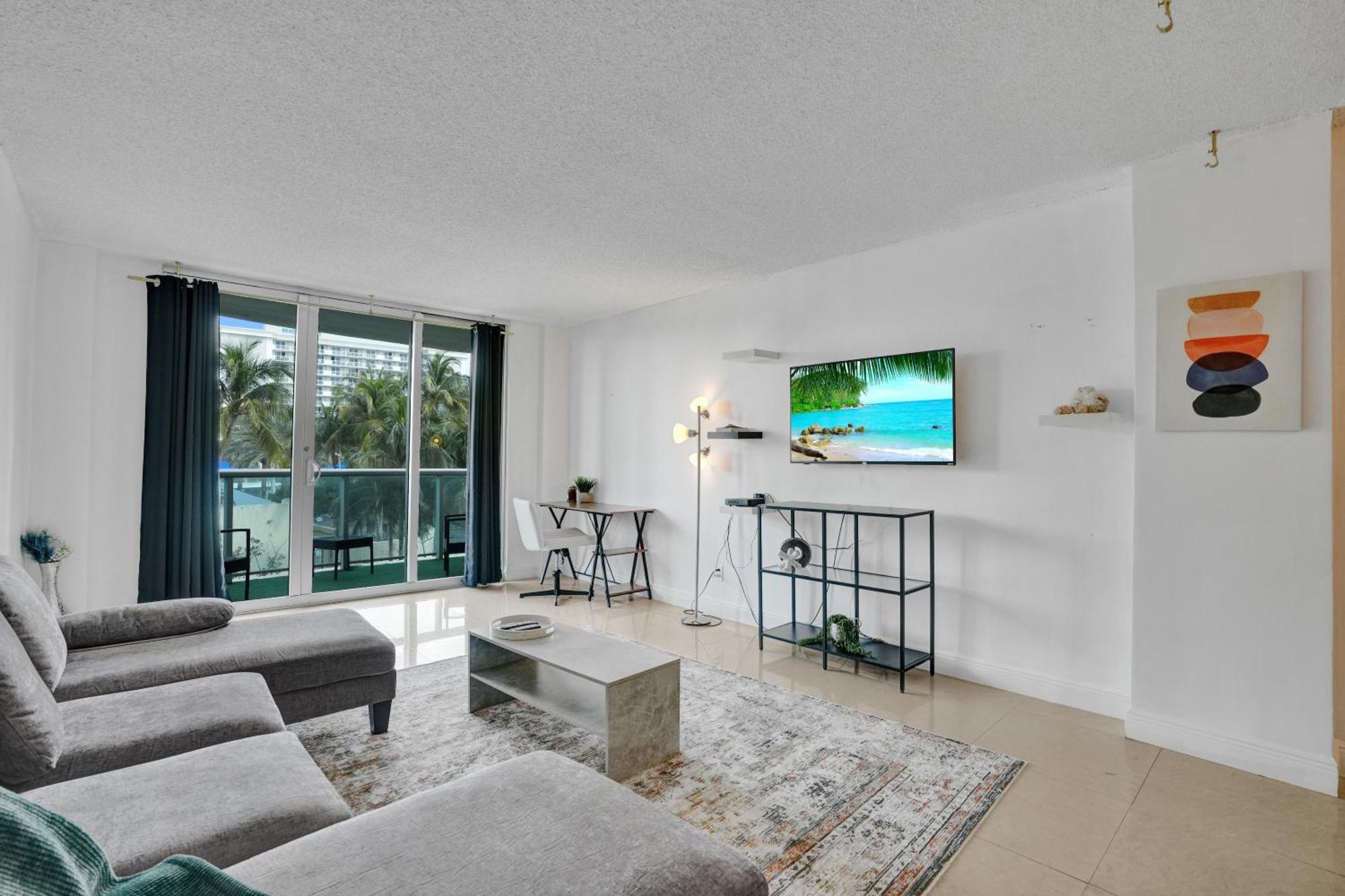 Ocean Reserve Luxury Condos Across From Sunny Isles Beach Μαϊάμι Μπιτς Εξωτερικό φωτογραφία