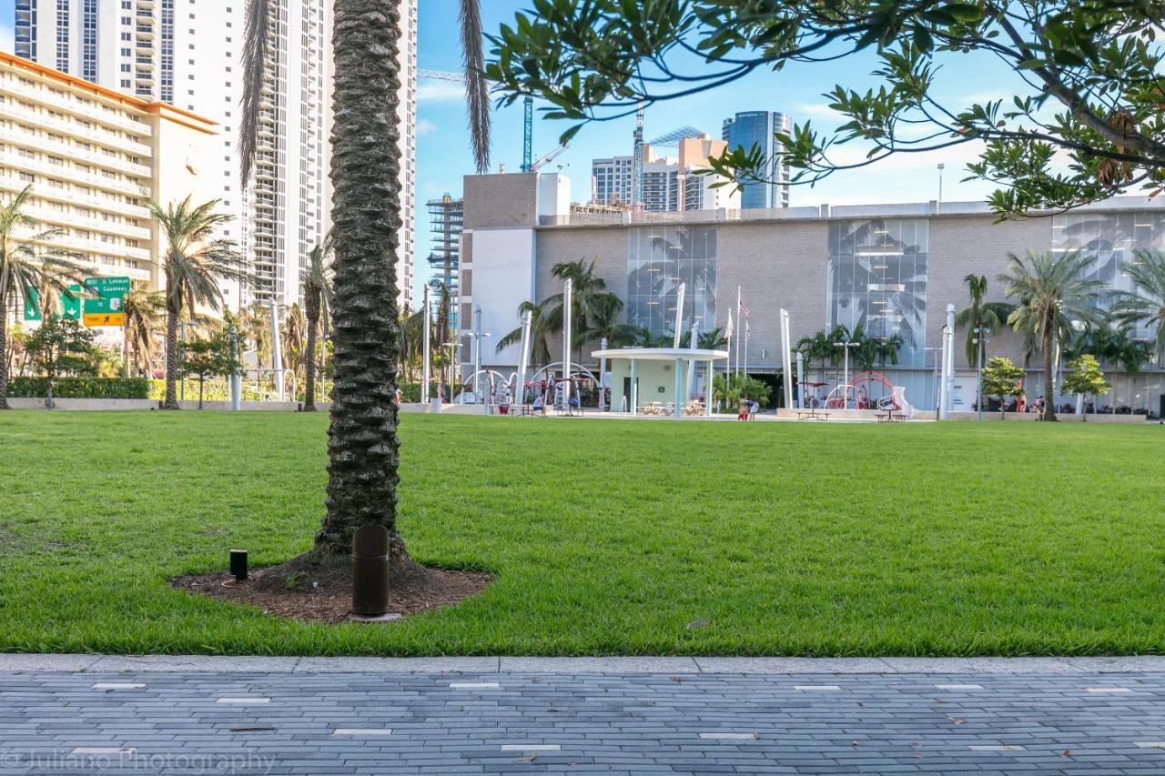 Ocean Reserve Luxury Condos Across From Sunny Isles Beach Μαϊάμι Μπιτς Εξωτερικό φωτογραφία